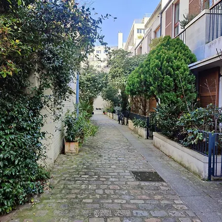 A Paris